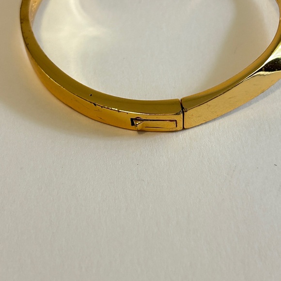 Kate Spade New York Gold Tone Set in Crystal Stone Hinged Bangle Bracelet - Picture 5 of 10